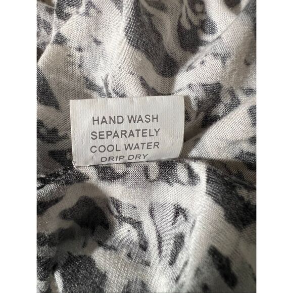 Dunia Boutique Artsy Soft Rayon Scoop Neck Tunic S - Picture 7 of 7